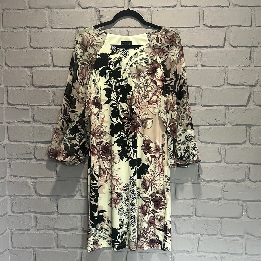 NWOT Connected Apparel Floral Long Sleeve Dress - Cream and Black size 6
